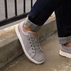 Toms new 🆕 TRVL LITE Lace-Up Sneaker‎